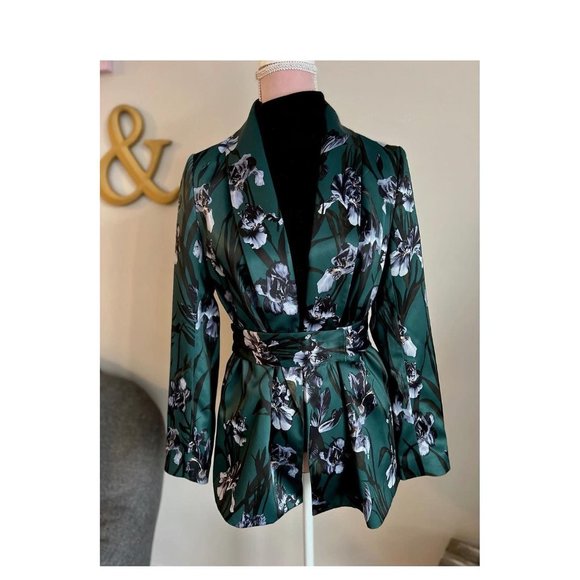 H&M GREEN BLAZER WITH BELT SIZE S - Picture 1 of 2